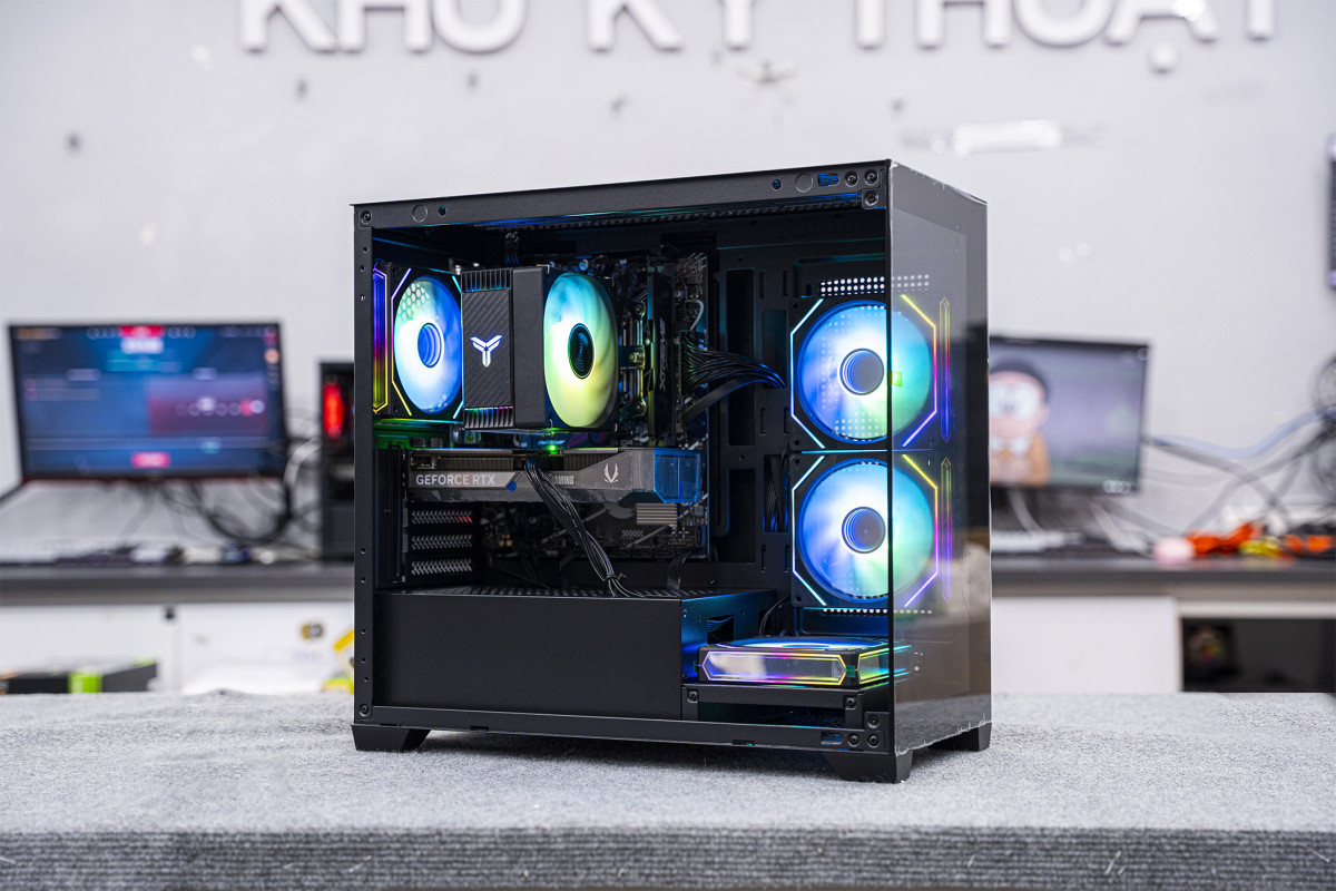 PC ULTRA GAMING i5 14400F - RTX 5070 12GB OC (Cấu hình gốc)