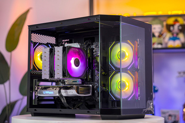 PC AMD ULTRA GAMING RYZEN 7 9700X - RTX 4060 Ti 8GB OC 