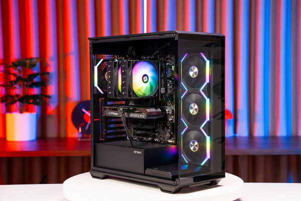 PC ULTRA GAMING i7 14700KF - 32GB DDR5 - RTX 3060 12GB OC