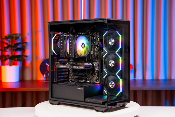 PC ULTRA GAMING i7 14700KF - 32GB DDR5 - RTX 4060 Ti 16GB OC 