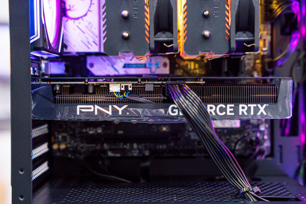 PC AMD GAMING Ryzen 7 9800X3D - RTX 4060 Ti 16GB