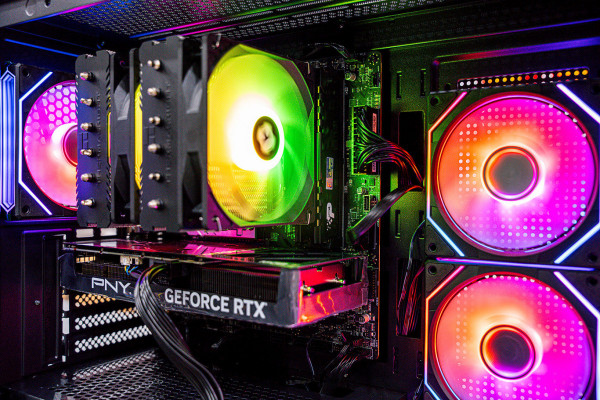 PC AMD GAMING Ryzen 7 9800X3D - RTX 4060 Ti 16GB