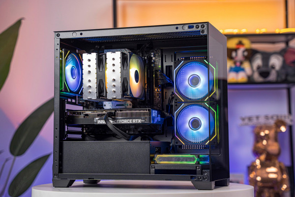 PC AMD GAMING Ryzen 7 9800X3D - RTX 4070 Ti Super 16GB OC