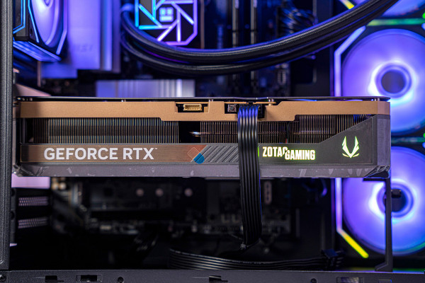 PC AMD GAMING RYZEN 7 7800X3D - RTX 5080 16GB X3 