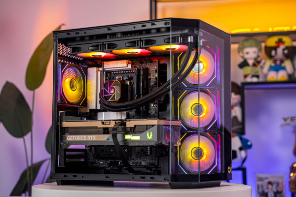 PC AMD GAMING RYZEN 7 7800X3D - RTX 5080 16GB X3 