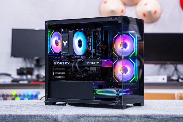 PC ULTRA GAMING i5 13400F - RTX 5070 12GB