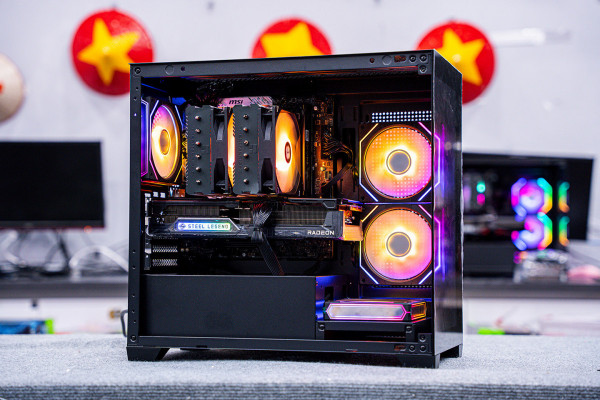 PC AMD GAMING Ryzen 7 7800X3D - RX 9070 XT 16GB OC