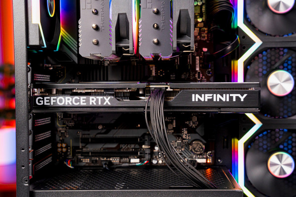 PC AMD GAMING Ryzen 9 9950X3D - RTX 5070 12GB 