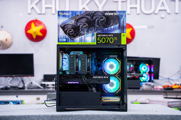 PC AMD GAMING PRO  Ryzen 9 9900X - RTX 5070 Ti 16GB