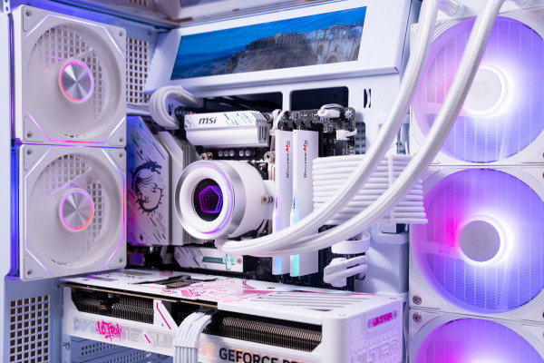 PC GAMING LUXURY i5 14600KF - RTX 5070 12GB OC WHITE