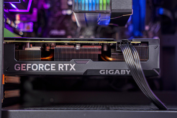 PC AMD GAMING PRO Ryzen 7 5700X3D - RTX 4060 Ti 16GB OC