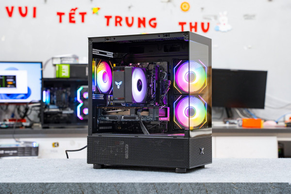 PC ULTRA GAMING i5 12400F - RX 7600 8GB OC DUAL 