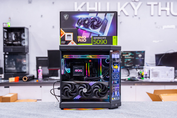 PC AMD GAMING LUXURY RYZEN 9 9950X3D - RTX 5090 32GB OC