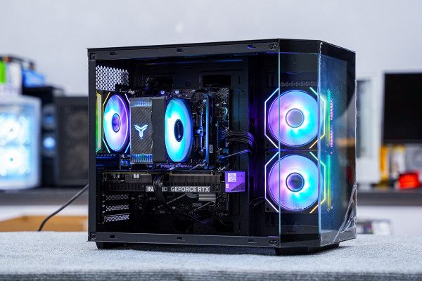 PC AMD GAMING RYZEN 7 5700X3D - RTX 5060 Ti 16GB