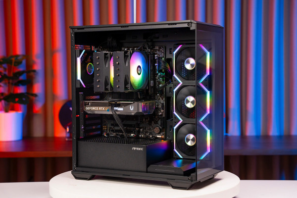 PC AMD GAMING PRO RYZEN 9 9950X- RTX 5060 Ti 16GB