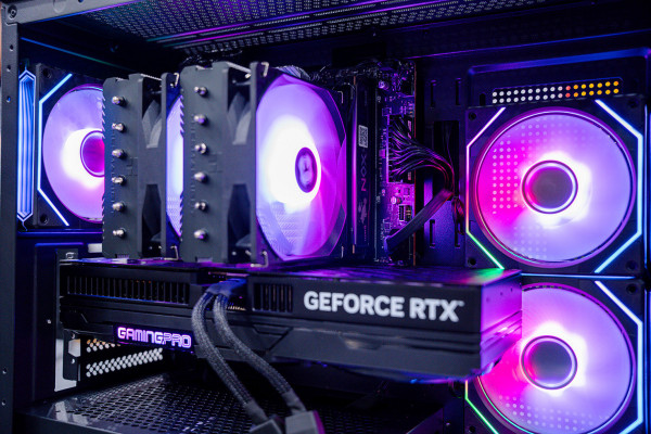 PC AMD GAMING RYZEN 5 7500F - RTX 5070 Ti 16GB OC 