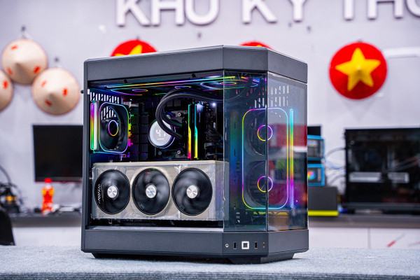 PC AMD SUPER LUXURY RYZEN 7 7800X3D - RX 9070 XT GAMING OC 16GB
