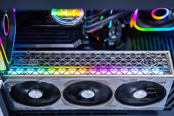PC AMD SUPER LUXURY RYZEN 7 7800X3D - RX 9070 XT GAMING OC 16GB