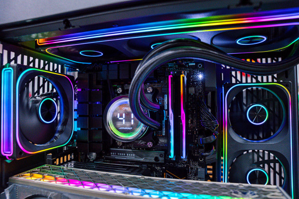 PC AMD SUPER LUXURY RYZEN 7 7800X3D - RX 9070 XT GAMING OC 16GB