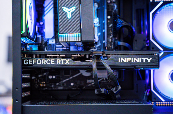 PC AMD GAMING RYZEN 5 7500F - RTX 5060 8GB