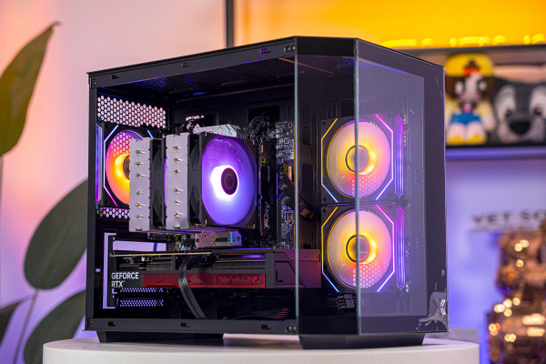 PC AMD GAMING RYZEN 9 9900X - RX 9070 XT 16GB BLACK