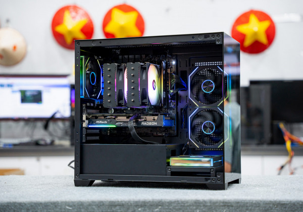 PC GAMING CORE ULTRA 7 265KF - RX 9060 XT 16GB OC