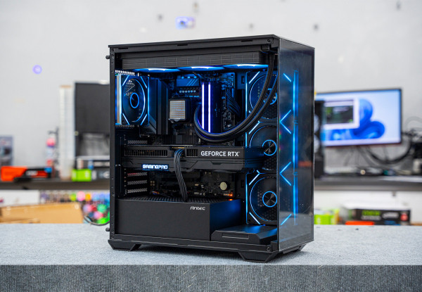 PC Workstation- 3D Render- Edit Video i7 14700KF - RTX 5070 Ti 16GB OC 