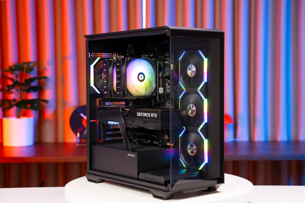 PC Workstation- 3D Render- Edit Video RYZEN 9 9950X - RTX 5070 Ti 16GB 