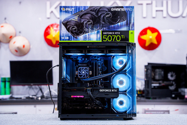 PC Workstation- 3D Render- Edit Video RYZEN 9 9950X - RTX 5070 Ti 16GB 