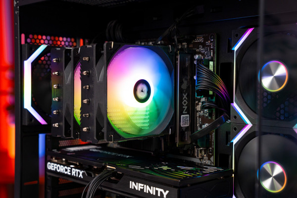PC ULTRA GAMING PRO i7 14700KF - RTX 5060 Ti 8GB