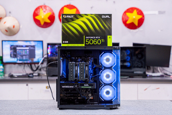 PC ULTRA GAMING PRO i7 14700KF - RTX 5060 Ti 8GB