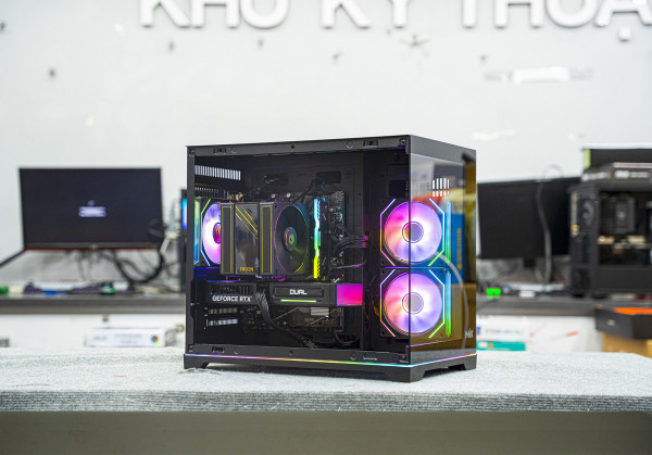PC ULTRA GAMING i5 14400F - RTX 5060 8GB BLACK 