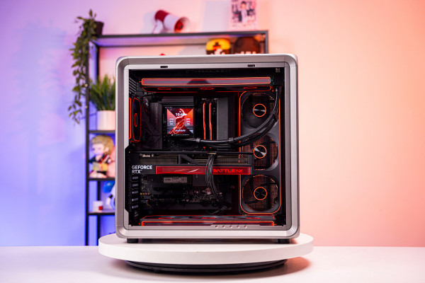 PC AMD GAMING SUPER LUXURY RYZEN 7 9800X3D - RTX 5070 Ti 16GB