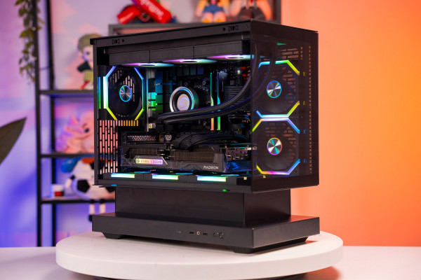 PC AMD GAMING LUXURY RYZEN 7 9800X3D - RX 9070 XT 16GB 