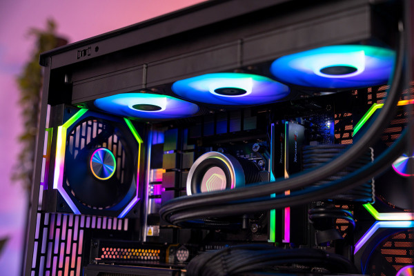 PC AMD GAMING LUXURY RYZEN 7 9800X3D - RX 9070 XT 16GB 
