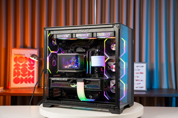 PC ROG GAMING SUPER LUXURY RYZEN 7 9800X3D - RTX 5070 12GB OC