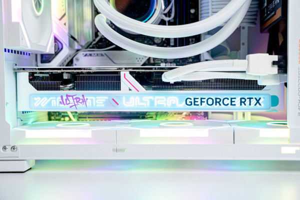 PC MINI GAMING LUXURY AMD RYZEN 7 7800X3D - RTX 5070 12GB OC WHITE
