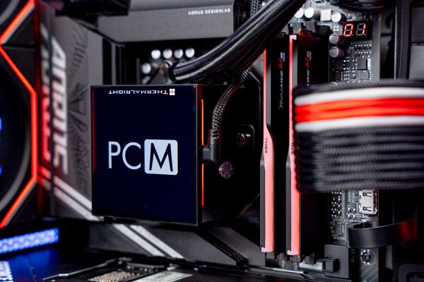 PC AMD GAMING SUPER LUXURY RYZEN 7 9800X3D - RTX 5070 12GB OC BLACK