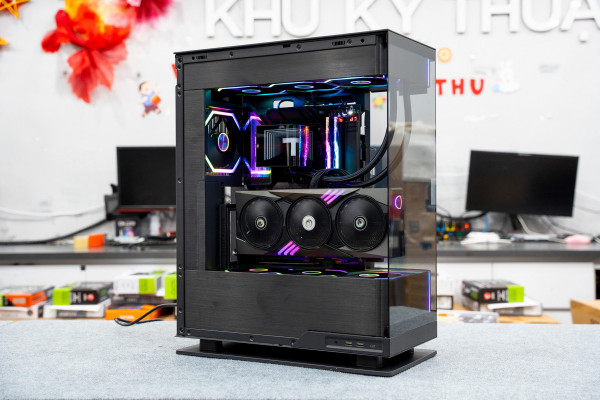 PC AMD GAMING LUXURY RYZEN 7 9800X3D - RTX 5070 12GB OC BLACK