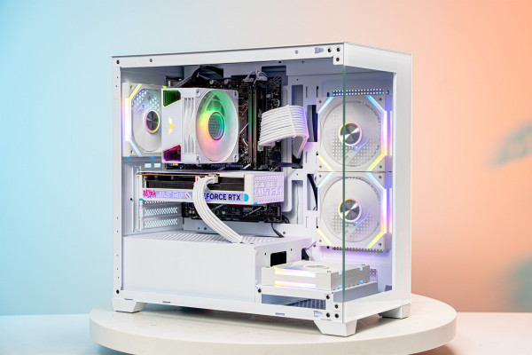 PC ULTRA GAMING i5 14600KF- RTX 5060 Ti 16GB OC WHITE